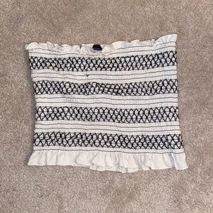 AMERICAN EAGLES SMOCKED TUBE TOP SIZE S
